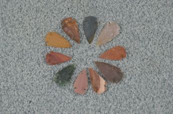 Agate arrow heads
